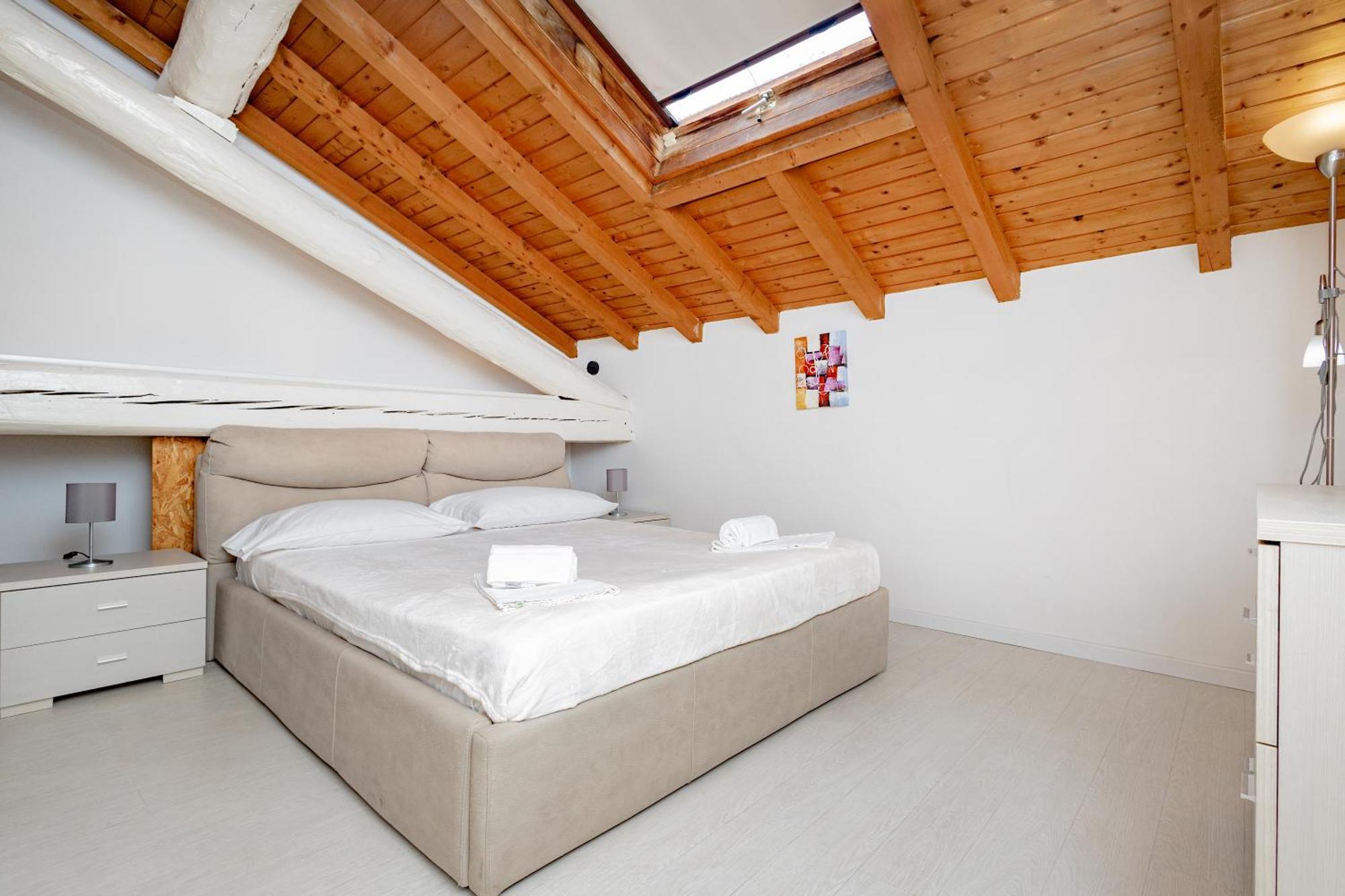 Appartamento Bergamo 24 Бергамо Екстериор снимка