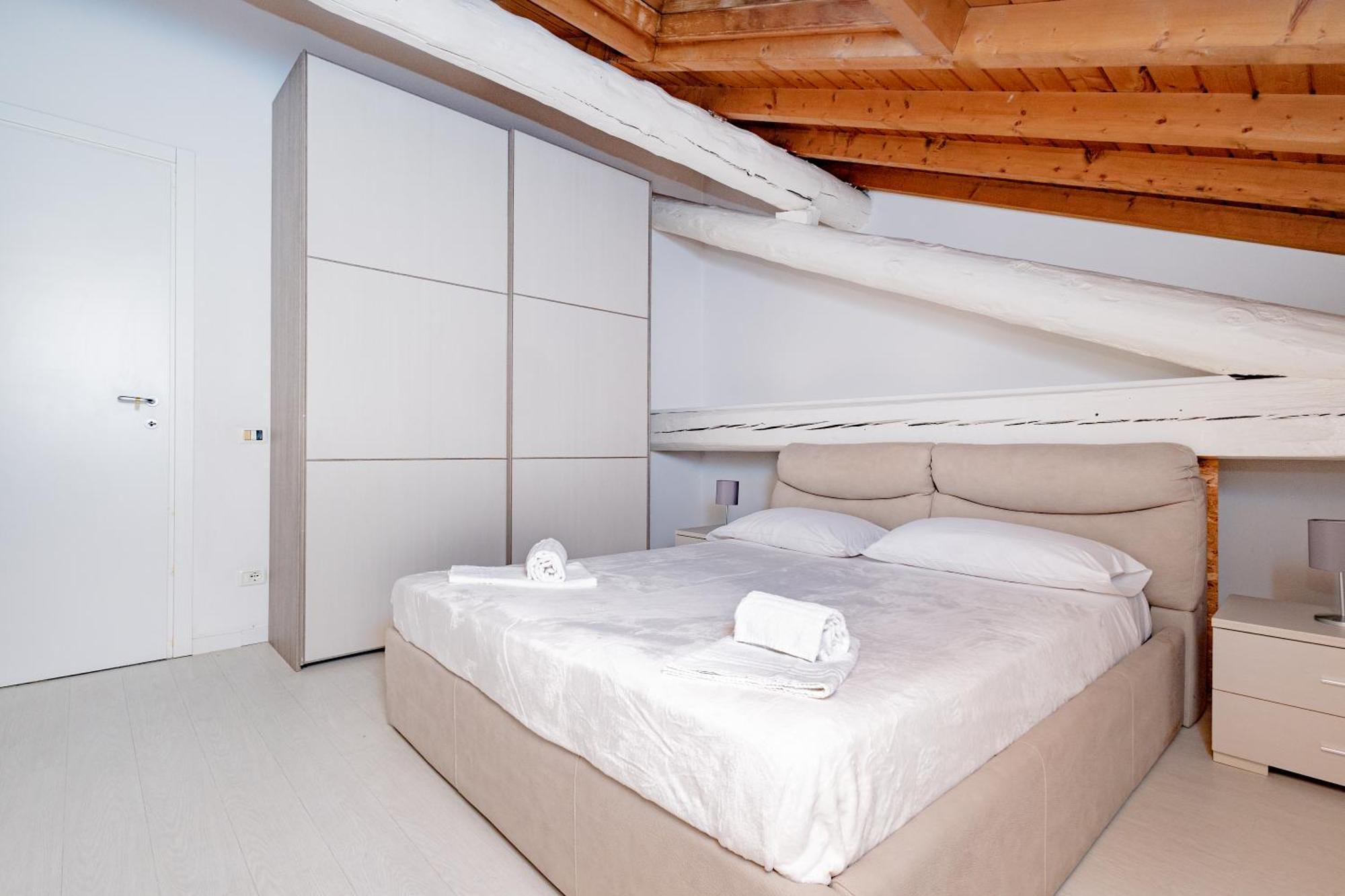 Appartamento Bergamo 24 Бергамо Екстериор снимка